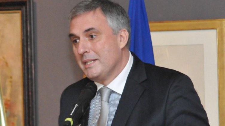 Ивайло Калфин разбирал протестиращите в МВР