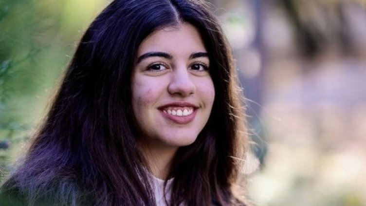 Варненка спечели първо място на националната олимпиада по английски език