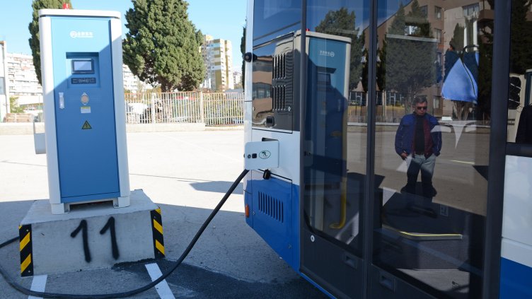 Община Варна получи разрешение за зарядните станции на електобусите