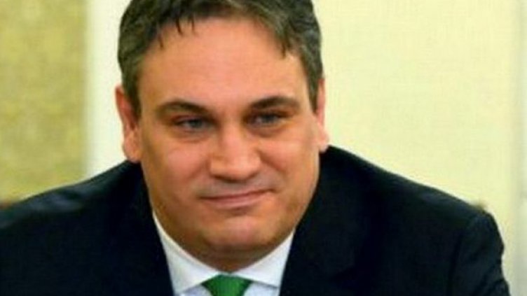 Антикорупционната комисия и МОН готвят помагала за учителите