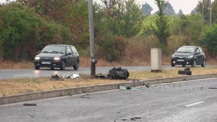 4 души, сред които и дете, пострадаха при тежка катастрофа