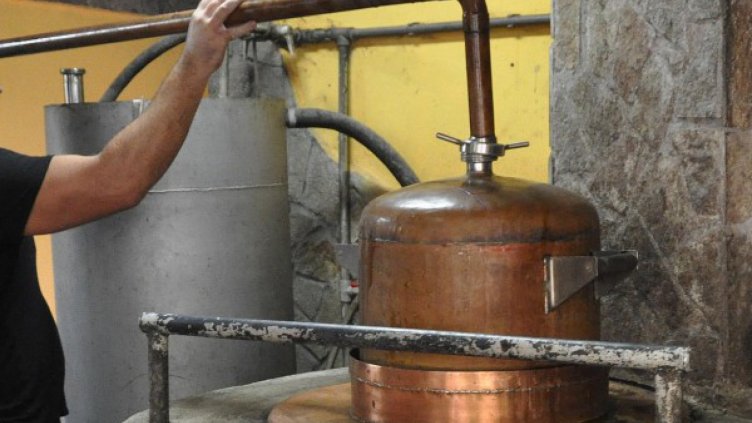 1000 лв. глоба за кафене, сервирало скоросмъртница