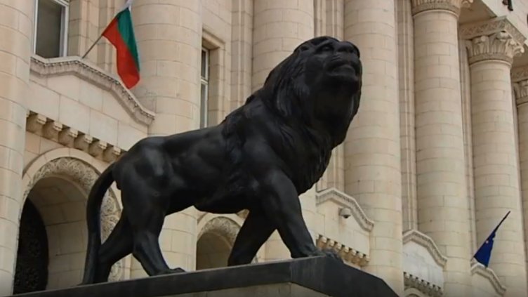 Радев и Янев с остри коментари след доклада на ЕК за родното правосъдие