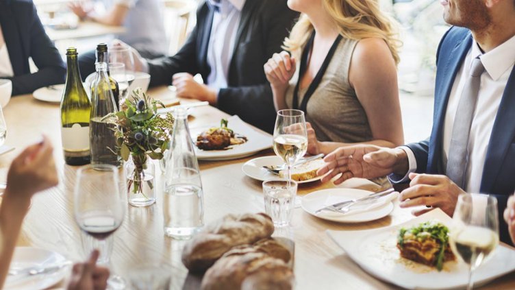 От днес по-ниско ДДС за ресторанти, книги и бебешки стоки