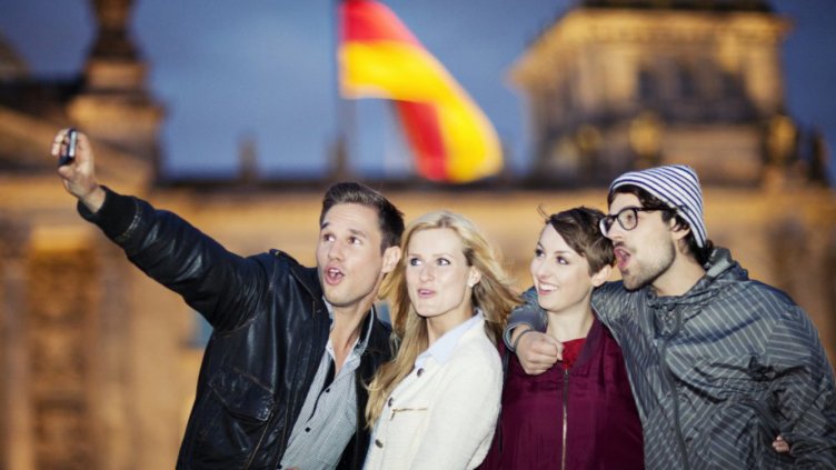 Дават безлихвени заеми за образование за български студенти в Германия