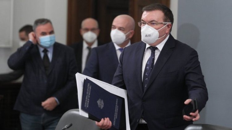 С най-висока заболяемост от COVID-19 са Варна и Сливен