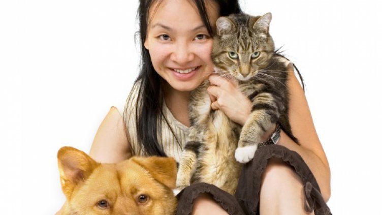 Зоонози: болести, които ходят по животните, но засягат и хората