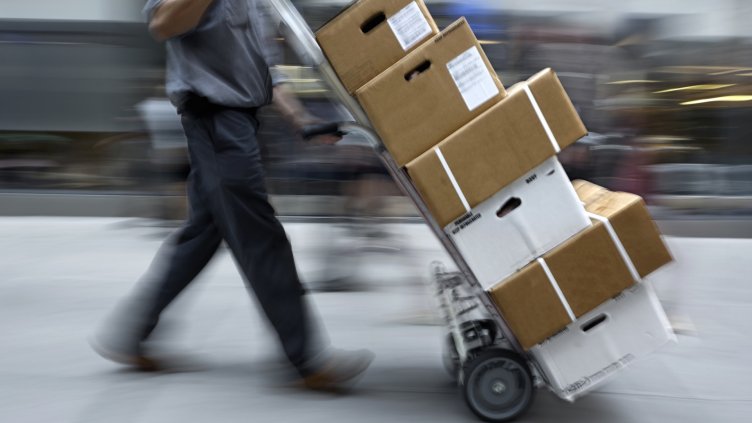 ЕП прие нови правила за доставките при покупки онлайн