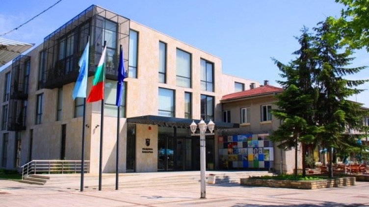 Кандидат за депутат се оплака: В Каварна купуват гласове