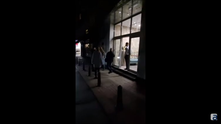 Свистят юмруци при гръмка разправия. Волен отново си вилнее (ВИДЕО)