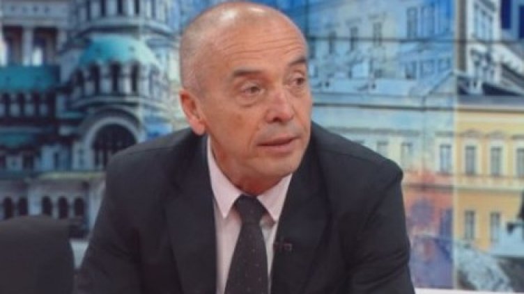 Мангъров влезе в политиката. Защо го направи?