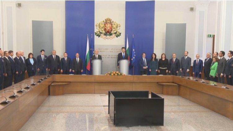 Да не ни вкара във война, цените и блокираните ремонти са сред задачите на Гълъб Донев