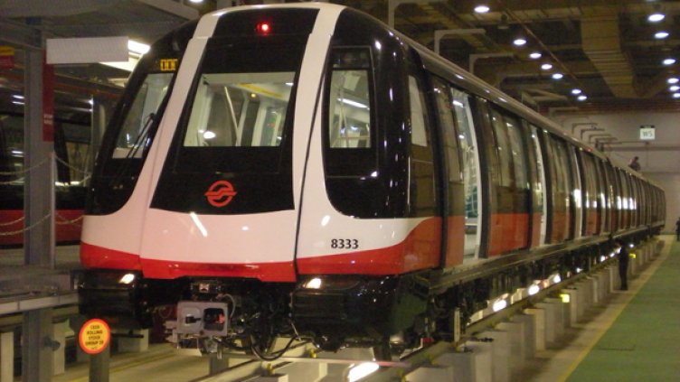 Британец надбяга метрото
