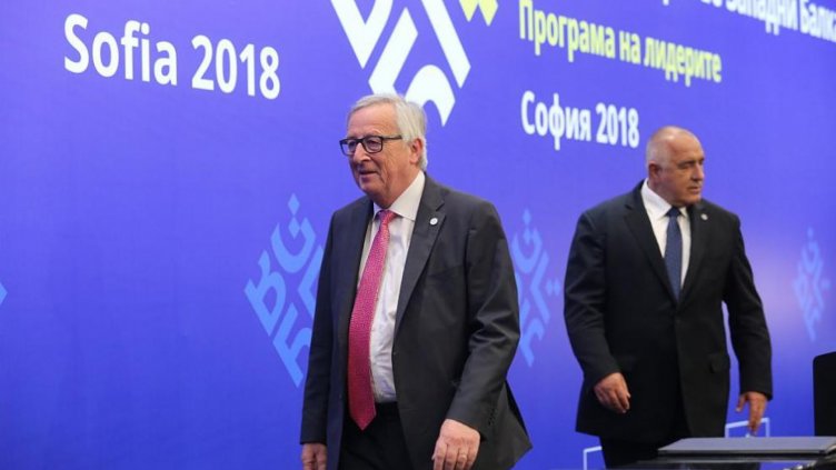 Юнкер: Задачата на ЕК е да защитаваме нашите предприятия