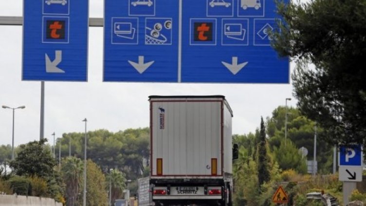 Капка по капка тол системата изтича към "Капш" – скъпо струващи посредници