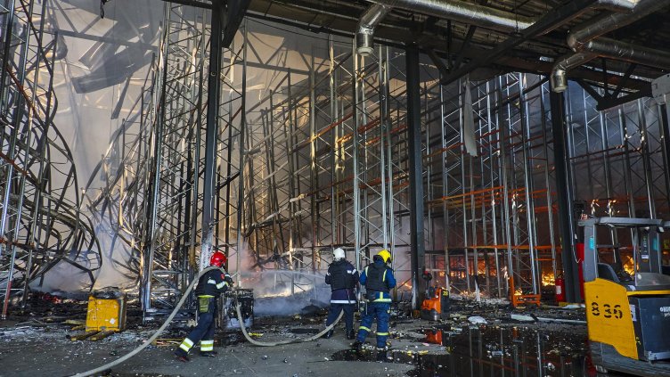 Шест жертви и над 50 ранени след руска въздушна срещу Киев