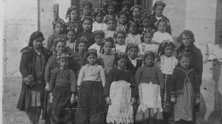 Непознатата история – Лазарки по време на война