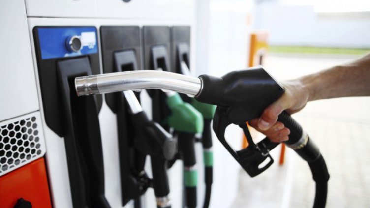 Добра и лоша новина за цените на горивата у нас