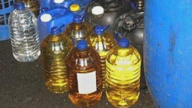 Във Варна заловиха крадец на ракия от мазите