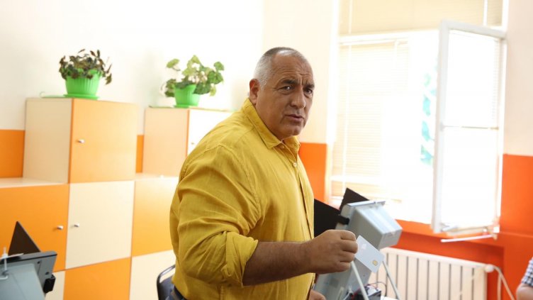 Световните медии за вота у нас: Отслабен Борисов, пробив на протестния вот