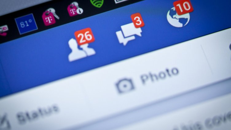 Facebook въвежда автоматичен превод на публикациите