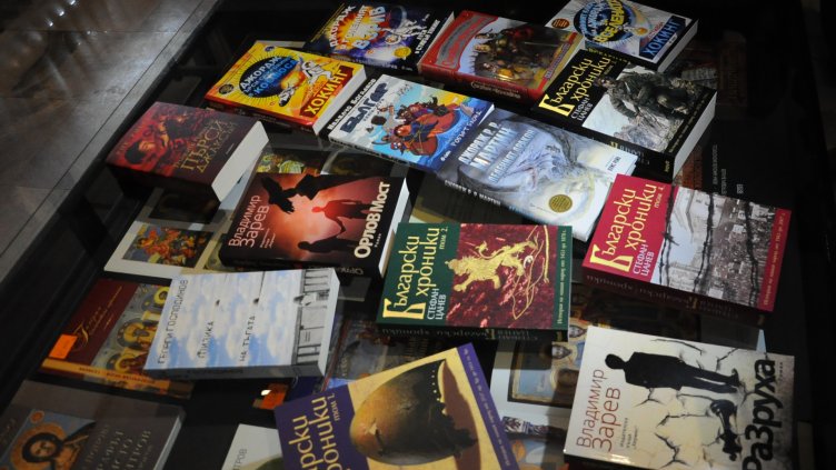 Откриха лятната читалня в РБ „Пенчо Славейков“ във Варна