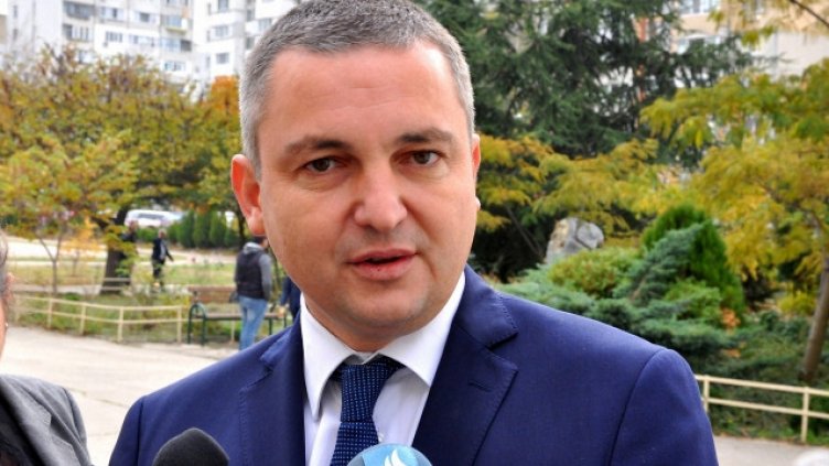 Портних обеща: До 15 септември ще е готова долната част на ул. "Подвис"