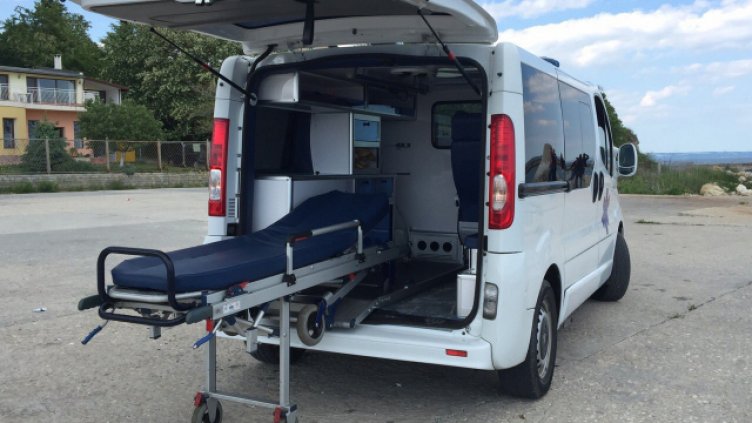 Майка изтърва бебето си от III етаж