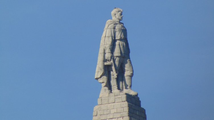 Русия с нота към България заради паметника "Альоша"