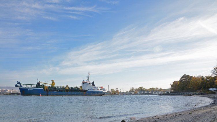 Обявиха кога ще бъде възстановен тръбопровода във Варненското езеро