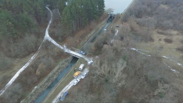 Полицията работи по версия за самоубийство на починалия началник на КАТ – Казанлък