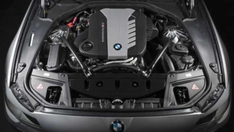 Ще се изненадате колко много пластмаса има в колите