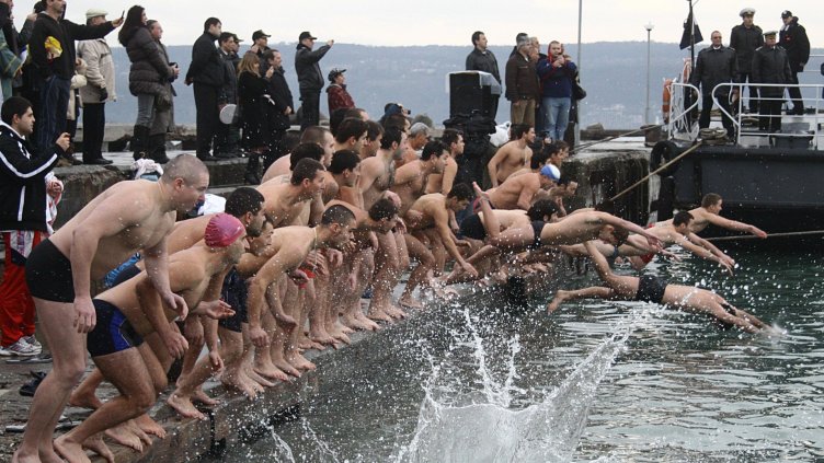 Снимка архив