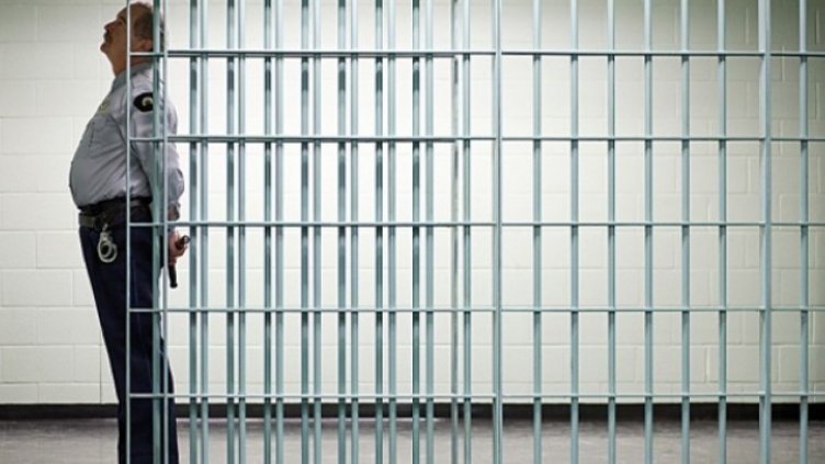 Надзирателите в затворите готвят протести заради неизпълнени обещания