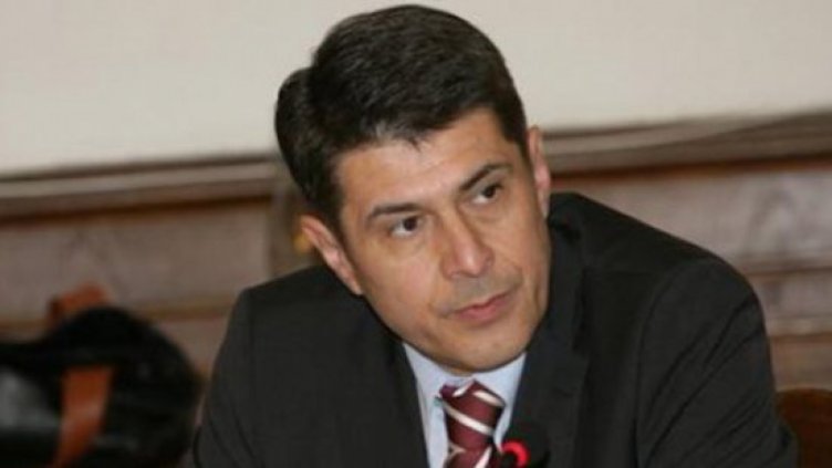 Димо Гяуров.