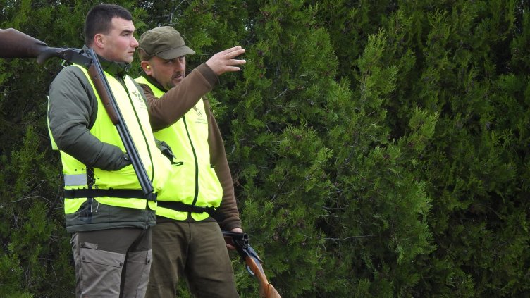 208 са новите ловци на територията на СИДП за година