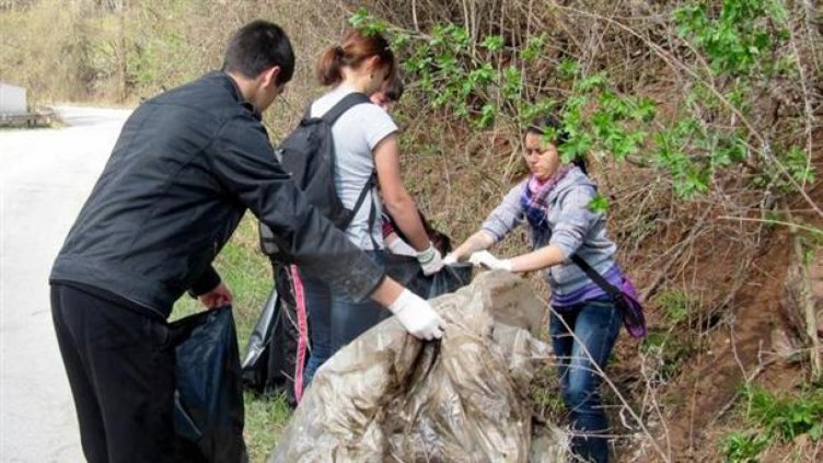 Чистим Варна пролетно 