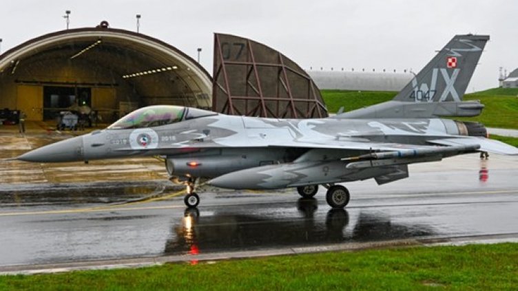 Сглобяват първите български F-16 