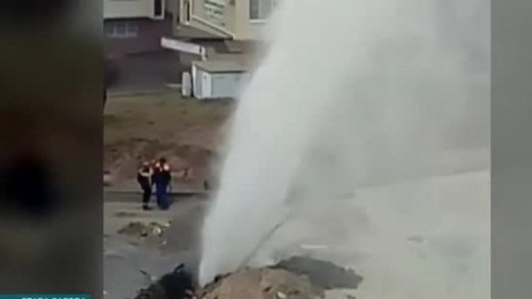 50-метров „гейзер” изригна в Стара Загора