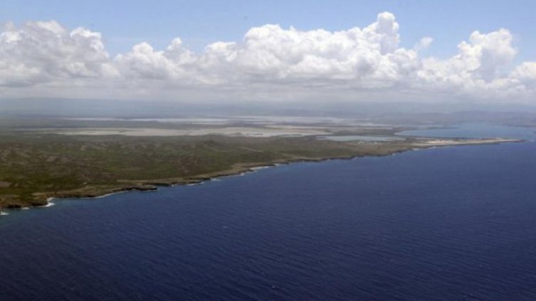 Изкуствена брегова линия ще чисти Северно море от пластмасата