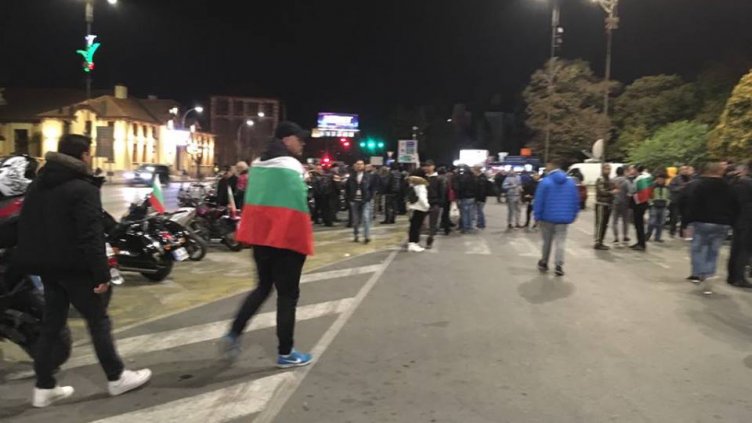 Поредна вечер на протести във Варна