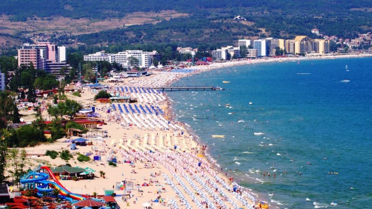 Плажовете на юг се напълниха