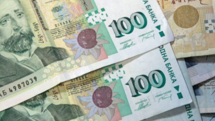 Банки си въвеждат нова такса "запор"