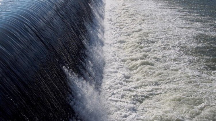 Овладяха положението около язовир "Рогозен 1"