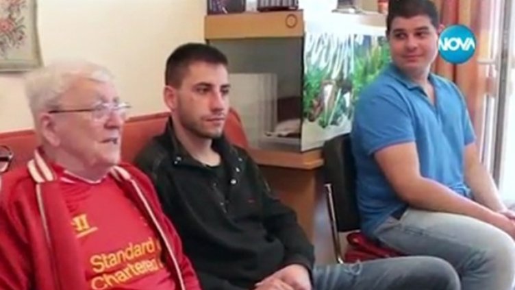 Младежи от Варна спасиха британец