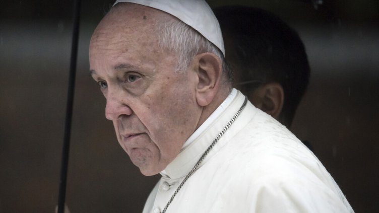 Куршуми за папата, изпратиха му ги в плик