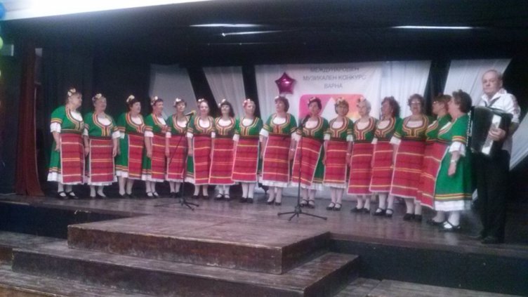 Най-талантливите фолклорни изпълнители от конкурса „ART STARS-Звезди на изкуството”  с галаконцерт тази вечер