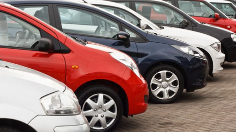 Спират от движение стотици хиляди лизингови автомобили