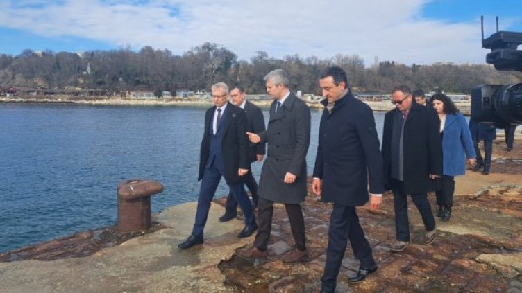 Община Варна търси европари за брегоукрепване 