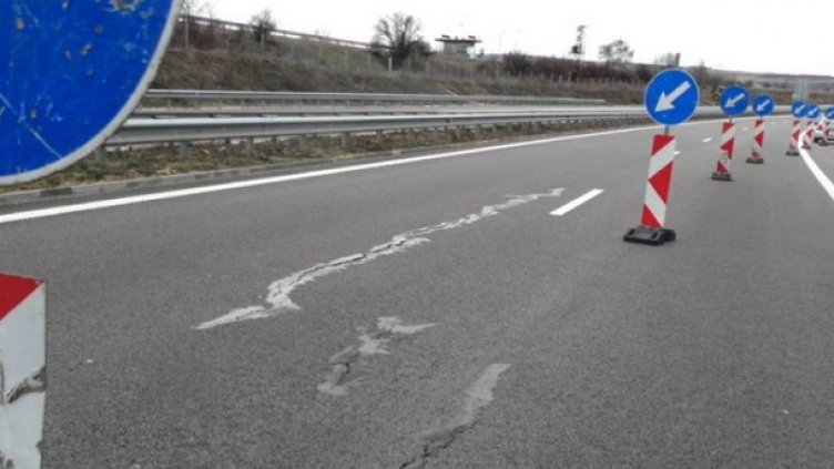 Катастрофа между с. Слънчево и Повеляново затруднява трафика по АМ „Хемус“ 